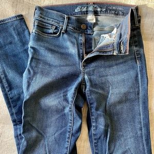 Eddie Bauer Women's Slightly Curvy Jeans, Slim Straight Leg